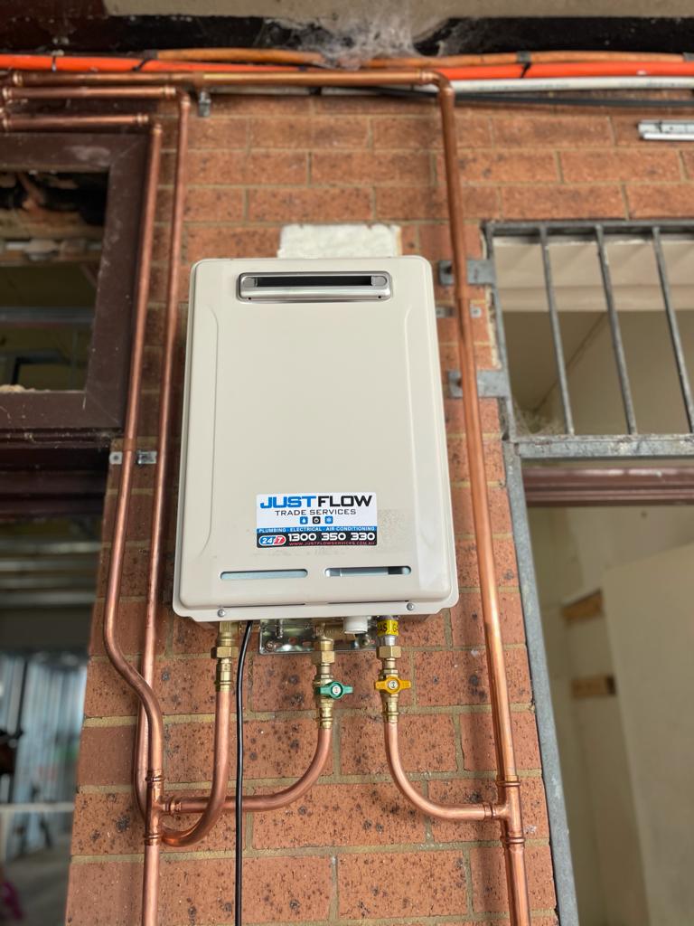 Gas Hot water heater installation and service Sydney